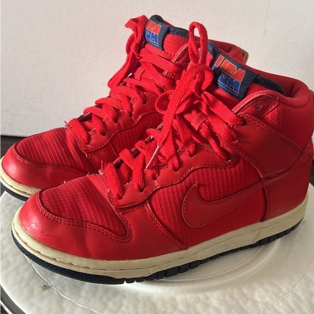 Nike Kids Red Sneakers - Picture 3 of 7